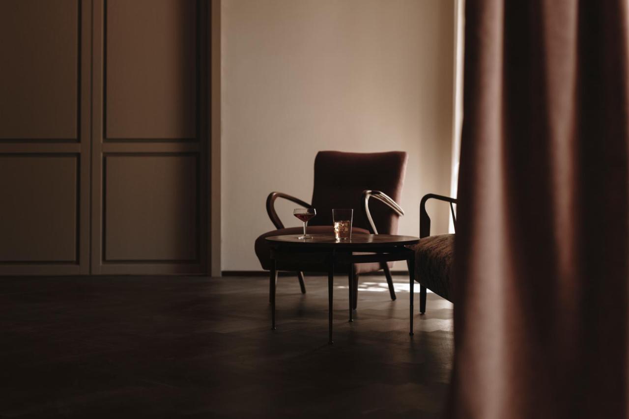 Parkhotel Mondschein, A Member Of Design Hotels Bolzano Dış mekan fotoğraf