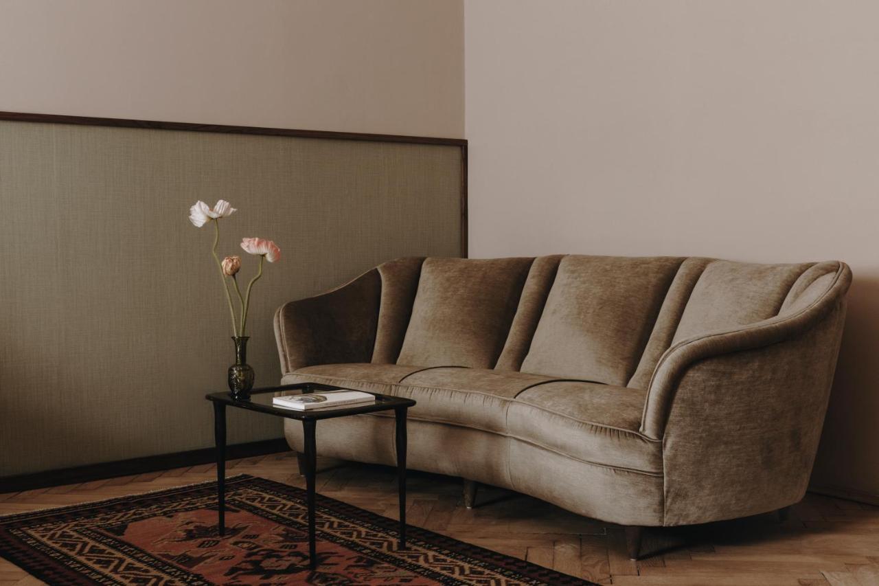 Parkhotel Mondschein, A Member Of Design Hotels Bolzano Dış mekan fotoğraf