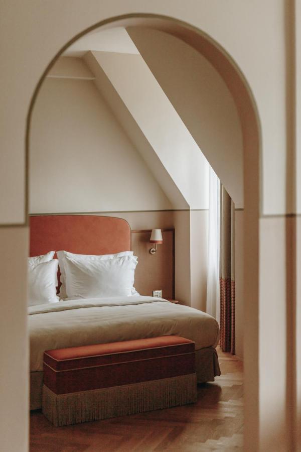 Parkhotel Mondschein, A Member Of Design Hotels Bolzano Dış mekan fotoğraf